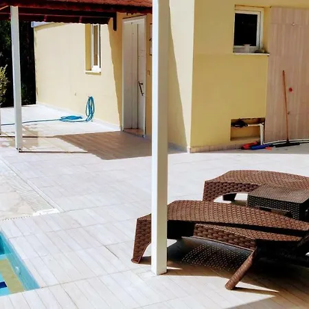 Private Pool Near Land Of Lagent Villa *